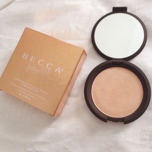Becca - Jaclyn Hill Champagne Pop